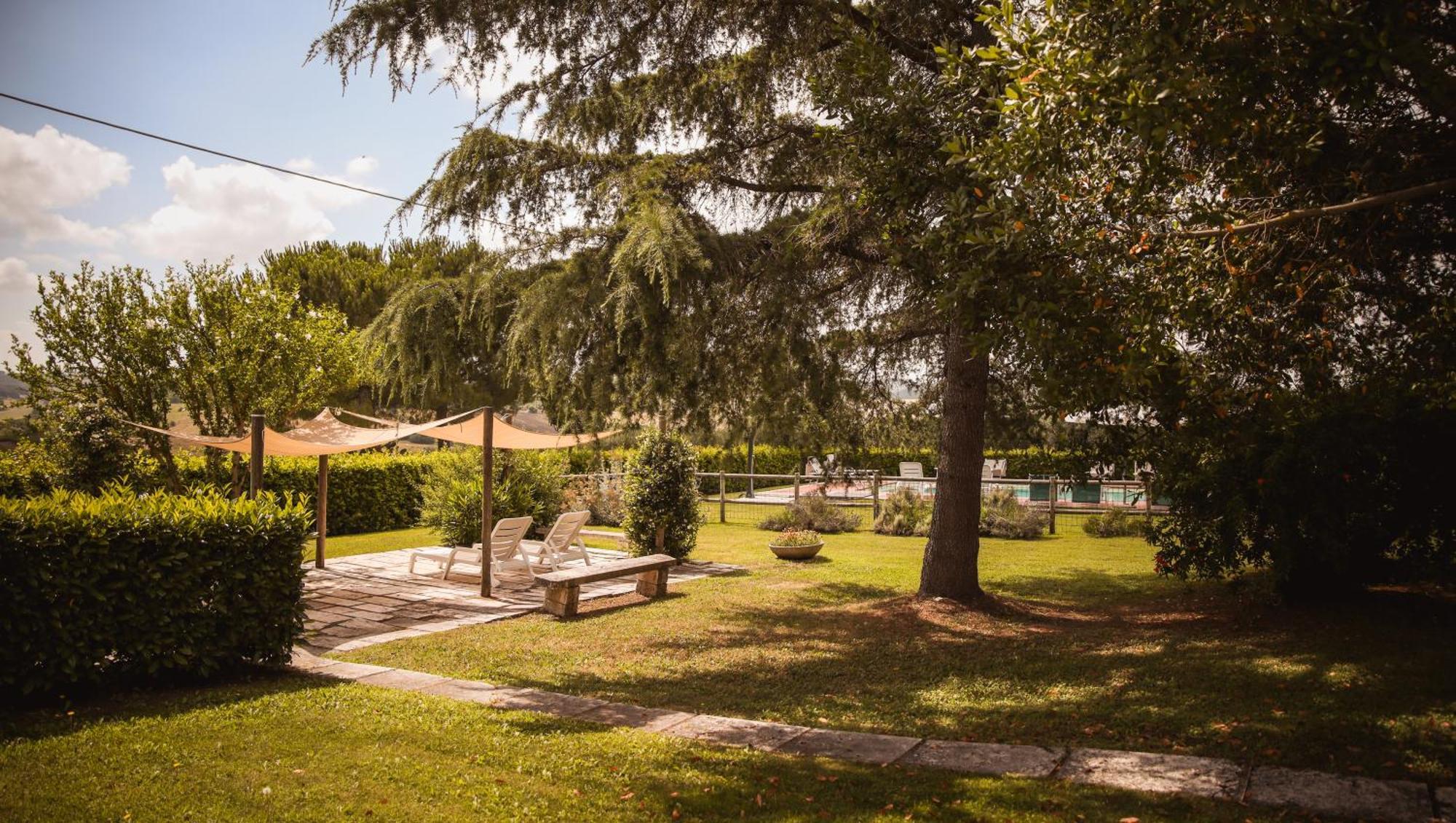 Agriturismo Poggio Alle Calle Saturnia Exterior photo