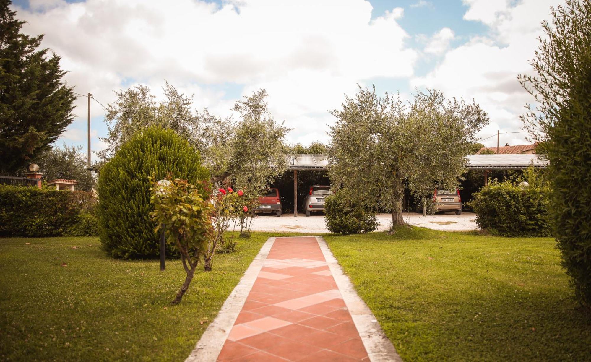 Agriturismo Poggio Alle Calle Saturnia Exterior photo