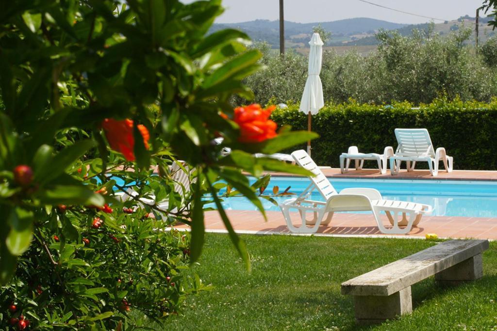 Agriturismo Poggio Alle Calle Saturnia Exterior photo