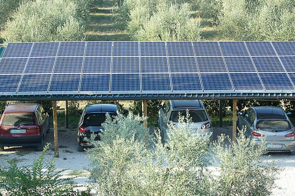 Agriturismo Poggio Alle Calle Saturnia Exterior photo